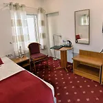 Stadt Hamburg 3*
