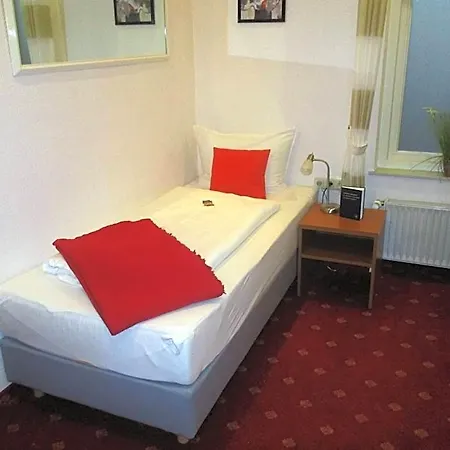 Stadt Hamburg 3*
