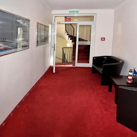 Stadt Hamburg מלון 3*